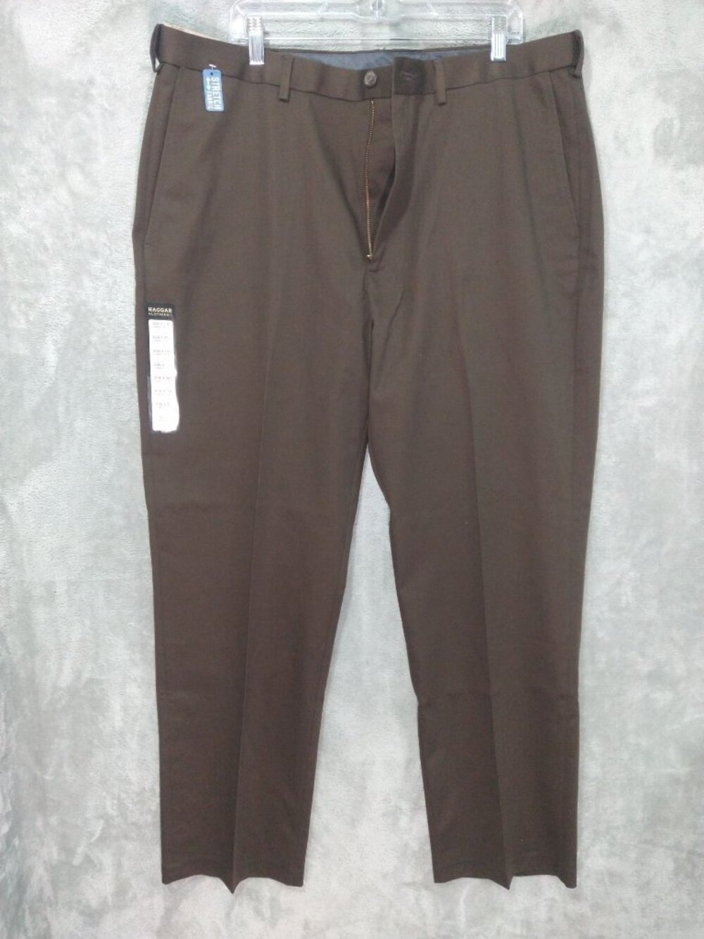 Haggar Pants Mens 42x30 Brown Khaki Premium Classic Fit No Iron Flat Front
